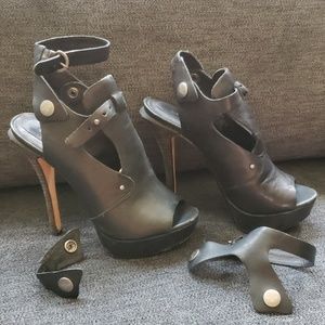 Black Leather creative recreation heel